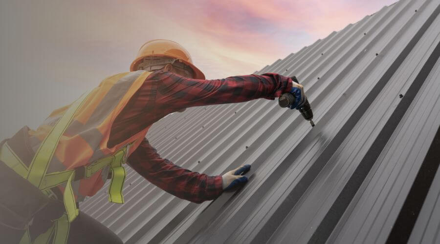 Professional gutter cleaning in Hinesville, GA